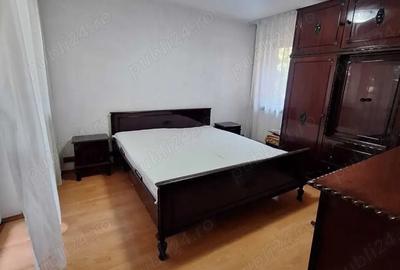 Apartament 3 camere decomandat - 1