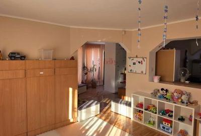Casă cu 3 camere cu Canalizare în Iris - 8