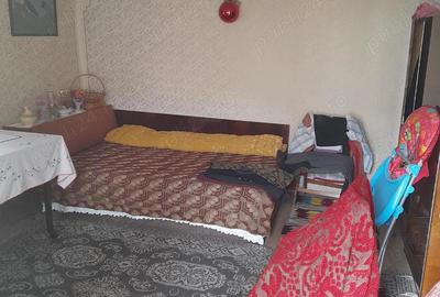 Casă cu 4 camere în Rucăr - 6