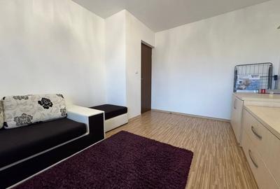 Apartament spatios 2 camere, decomandat, 49 mp - Soarelui - 2