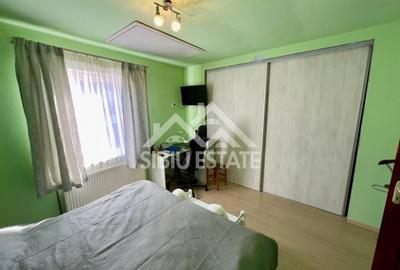 Casa duplex 100 mp utili, la intrare Sura Mare teren 1500 mp teren - 14