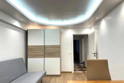 Apartament cu 3 camere decomandat în Târgu Cucu - 2