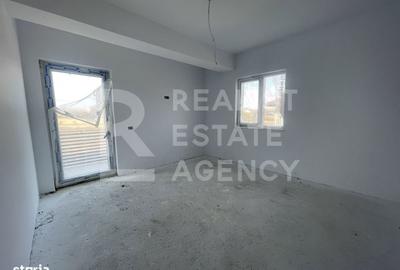 Casă cu 4 camere cu Teren 470 Mp în Central - 3