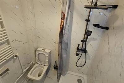 Apartament cu 3 camere semidecomandat în Podu Roș - 2