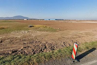 Teren industrial de vanzare in Cristian zona in plina dezvoltare. - 4