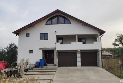 Casă cu 4 camere cu Teren 800 Mp în Colonești - 4