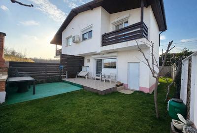 Casă cu 4 camere cu Canalizare în Tunari - 2