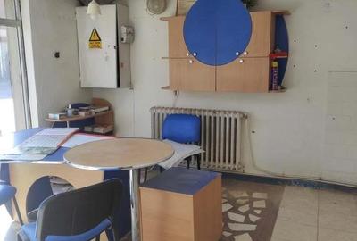 Spa?iu,200 mp zona 22 Decembrie - 1