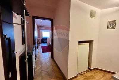 Garsoniera spatioasa - Piata Romana, vedere spre ASE, disponibila acum - 14