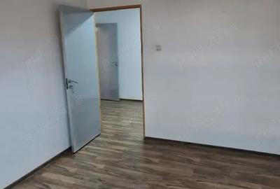 Inchiriere spa?iu comercial - 5