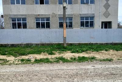 Spațiu comercial, de 350 mp, în Central - 3