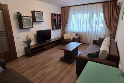 Apartament cu 3 camere decomandat în Ultracentral