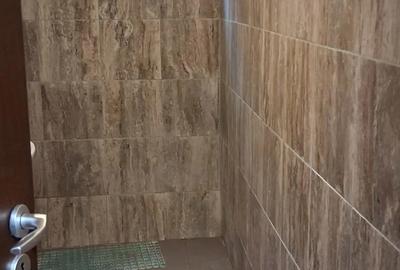 Vand garsoniera renovata ,mobilata in Azuga ,langa partia de ski - 2