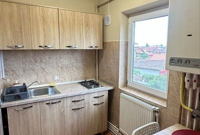 Garsonieră decomandată în Central - 2