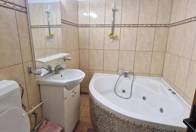 Apartament cu 2 camere decomandat, mobilat în Gara - 16