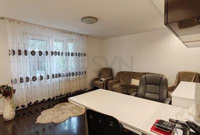 Casă individuală cu 8 camere cu Canalizare în Vitan - 10