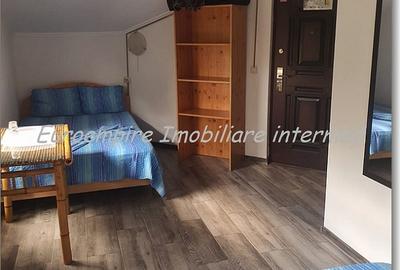 Pensiune 14 camere de vanzare zona Eforie Nord - 30