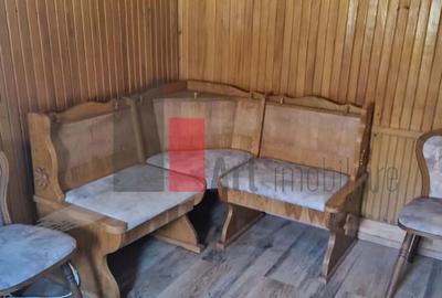 Casă cu 3 camere în Poiana Țapului - 13