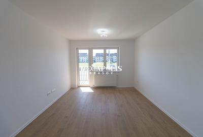 Apartament cu 3 camere decomandat în Tractorul - 16