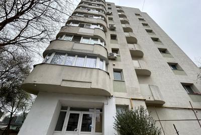 Garsonieră decomandată, mobilată în Titan - 13