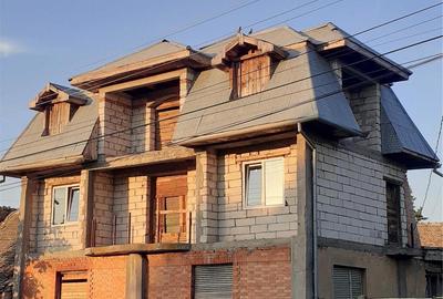 Casă cu 6 camere în Vest - 4