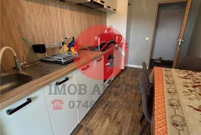 Apartament cu 3 camere decomandat în Faleză - 3