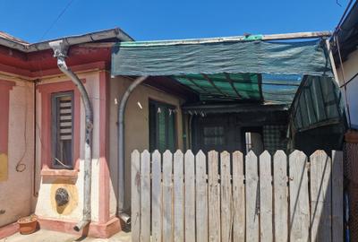 Casă cu 4 camere în Central - 4