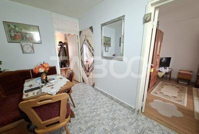 3 camere decomandate de vanzare la etajul 2 cu balcon si pivnita - 12