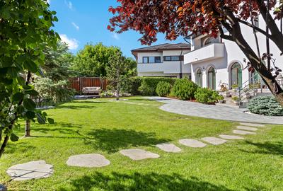 Casă individuală cu 7 camere cu Canalizare în Clinceni - 1