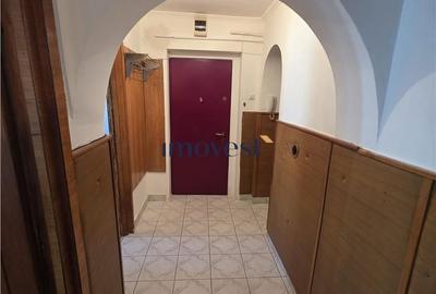 Apartament cu 2 camere decomandat în Micro 14 - 5