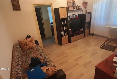Apartament 2 camere  de vanzare zona Vest - 2