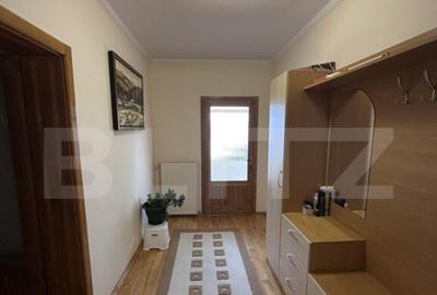 Casa spa?ioasa, 11 camere, 600 mp, teren 1450 mp, zona Li - 8