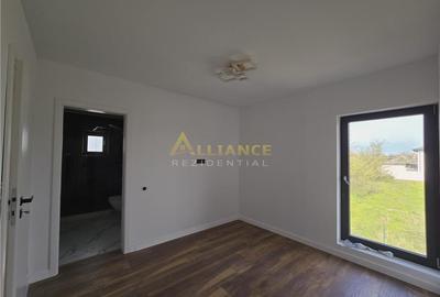 Casă cu 4 camere cu Teren 300 Mp în Berceni - 7