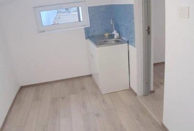 Casă cu 3 camere cu Teren 383 Mp în Șerbănești - 1