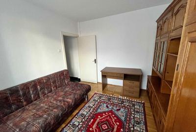 Apartament cu 4 camere decomandat în Exterior Vest - 1