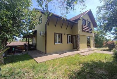 Casă cu 4 camere în Exterior Vest - 1