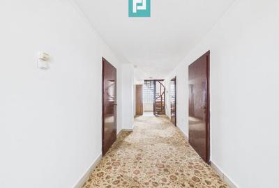 Casă individuală cu 12 camere cu Canalizare în Băile 1 Mai - 39