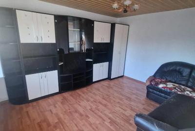 Casă cu 3 camere cu Teren 1352 Mp în Horia - 4