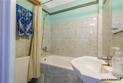 Nivel in vila, curte deosebita, priveliste, Central, Brasov - 4