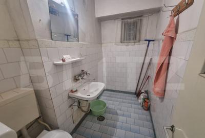 Apartament 4 camere decomandate, Rovine Zona Posta - 12