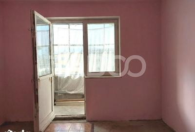 Apartament cu 2 camere decomandat în Central - 4