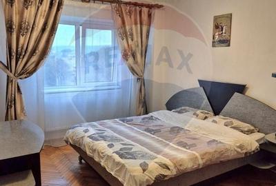 Apartament cu 4 camere de vânzare în zona Central - 11