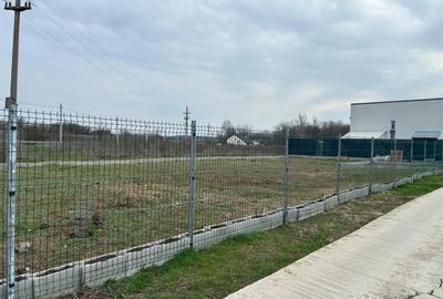 Teren de 400 mp, în Central - 3