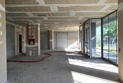 Spațiu comercial, de 122 mp, în Central - 5