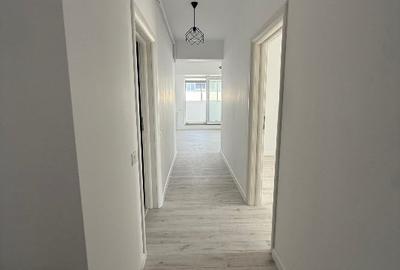 Apartament cu 3 camere decomandat în Roșu - 2