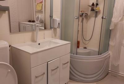 Casă cu 10 camere cu Teren 640 Mp în Central - 11