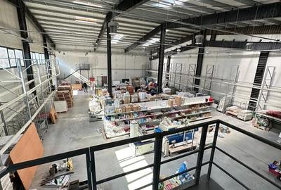 Spațiu comercial, de 972 mp, în Central - 1