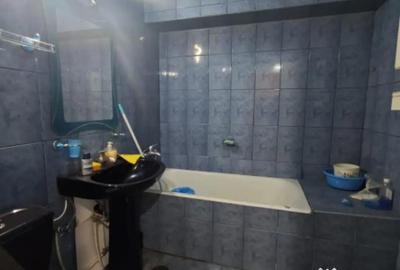 Apartament cu 3 camere semidecomandat în Central - 2