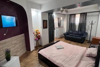 Spațiu comercial, de 200 mp, în Central - 1