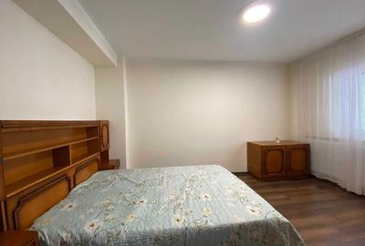 Apartament cu 4 camere decomandat, mobilat în Central - 1